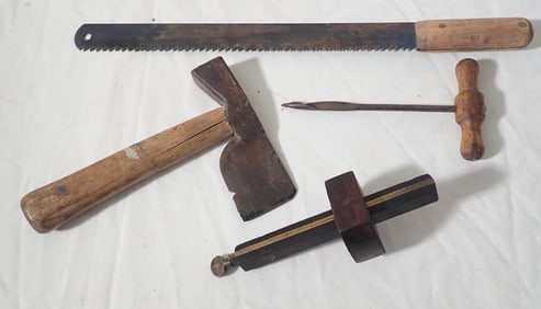 Hachet , Scribe, & Awl