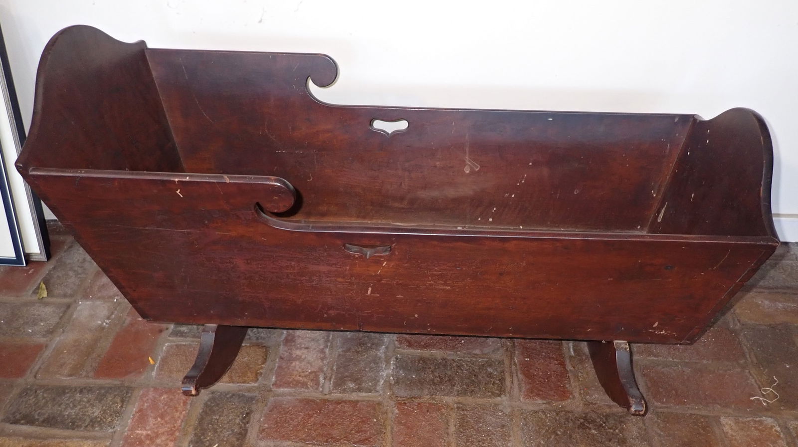 Early Cradle w/ Heart Cutouts (1 of 6)