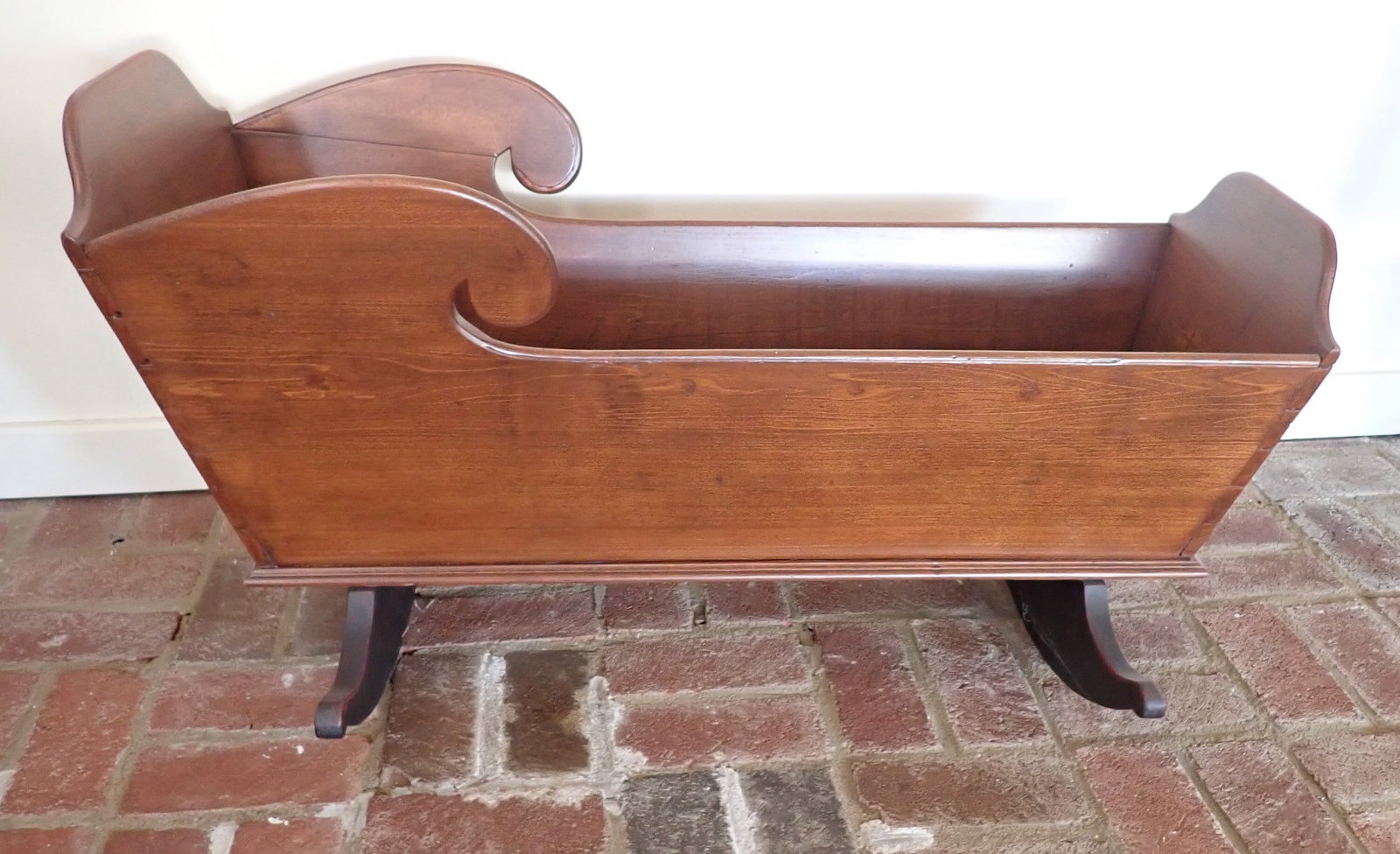 Cradle w/ Black Painted Runners: Approx 17" x 42 1/2" x 22" tall. No in house shipping !