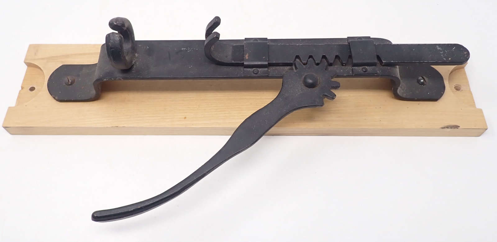 Fence Puller ?: Approx 14 1/4" long ( Not including length of wood). Shipping available