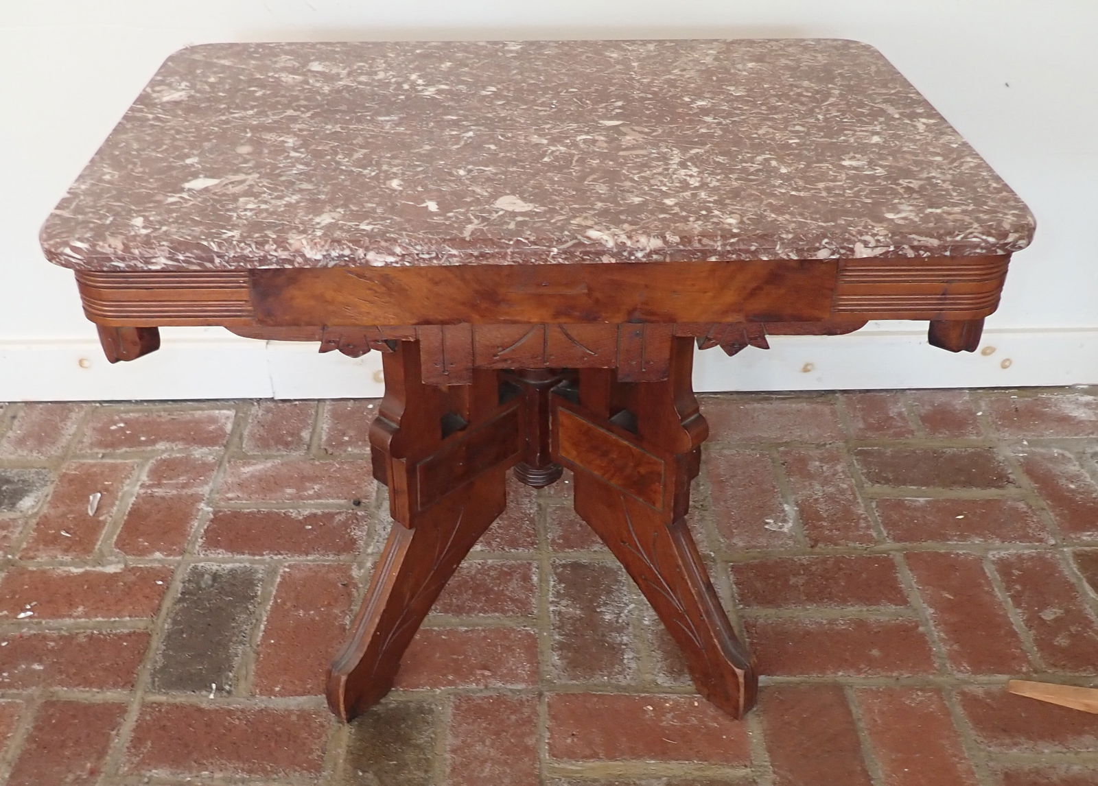 Victorian Marbletop Stand (1 of 5)