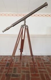 Brass Telescope w/ Tripod