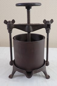 Brighton Fruit & Lard Press