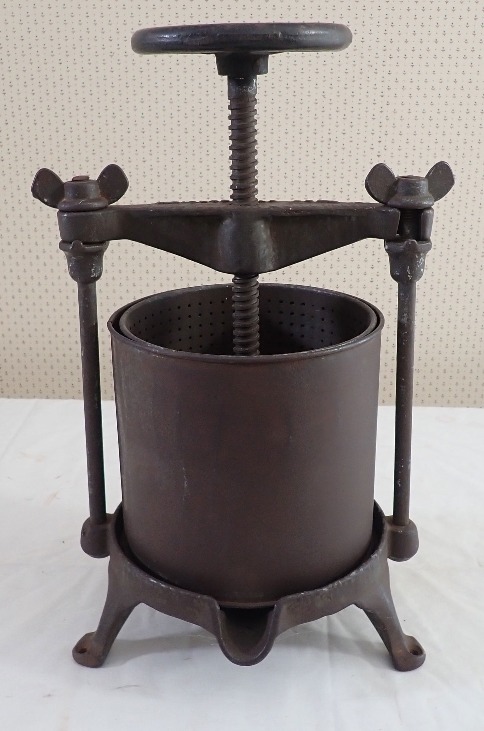 Brighton Fruit & Lard Press (1 of 4)