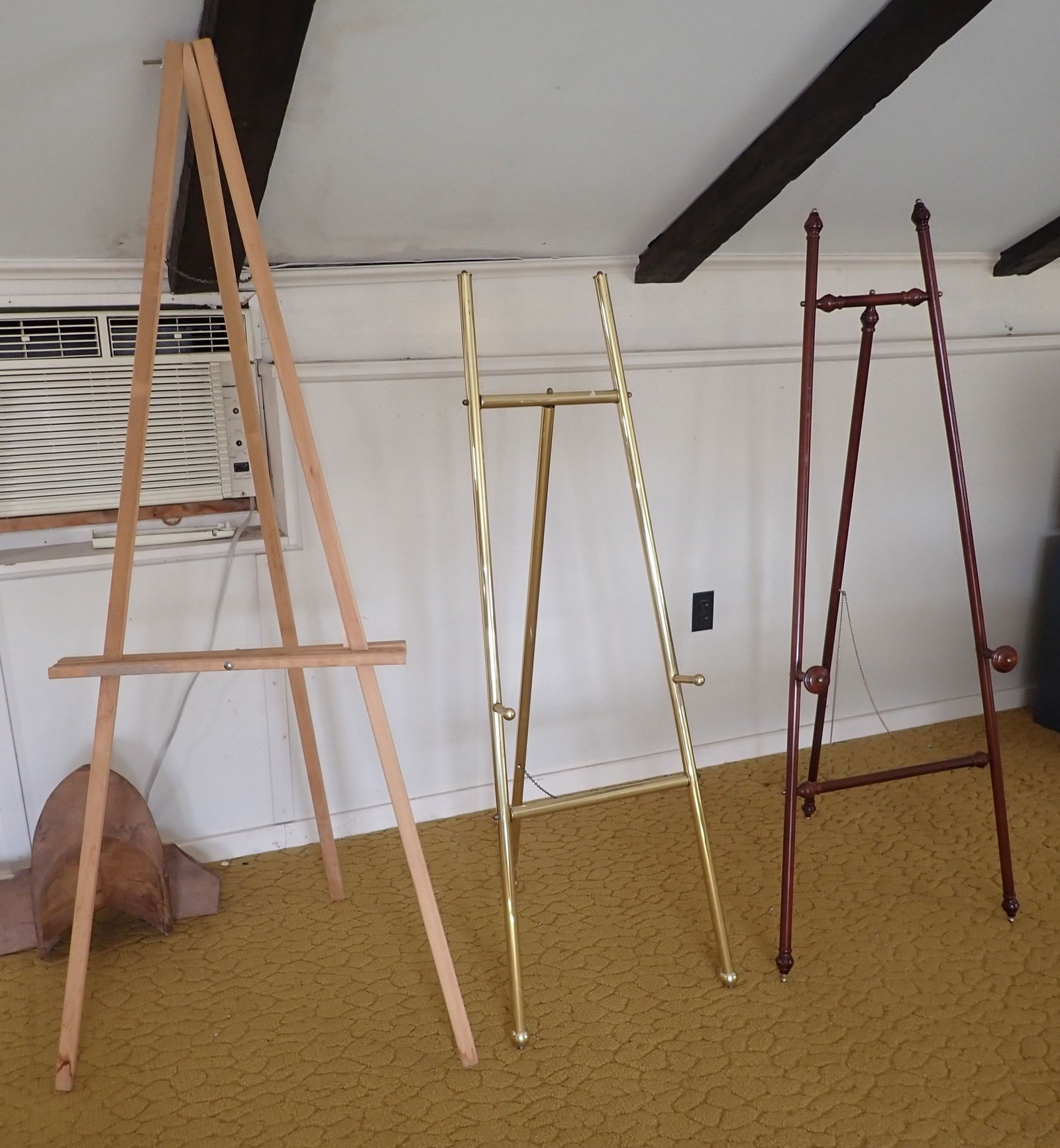 Brass & Wood Easels (1 of 4)