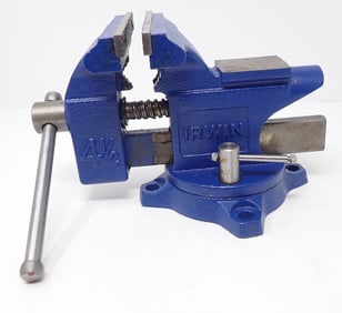 Irwin 4 1/2" Swivel Bench Vise