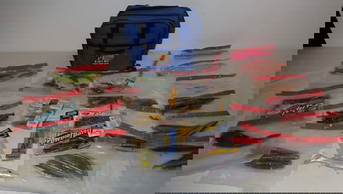 Rubber / Artificial Saltwater Lures & Bass Pro Shop Bag