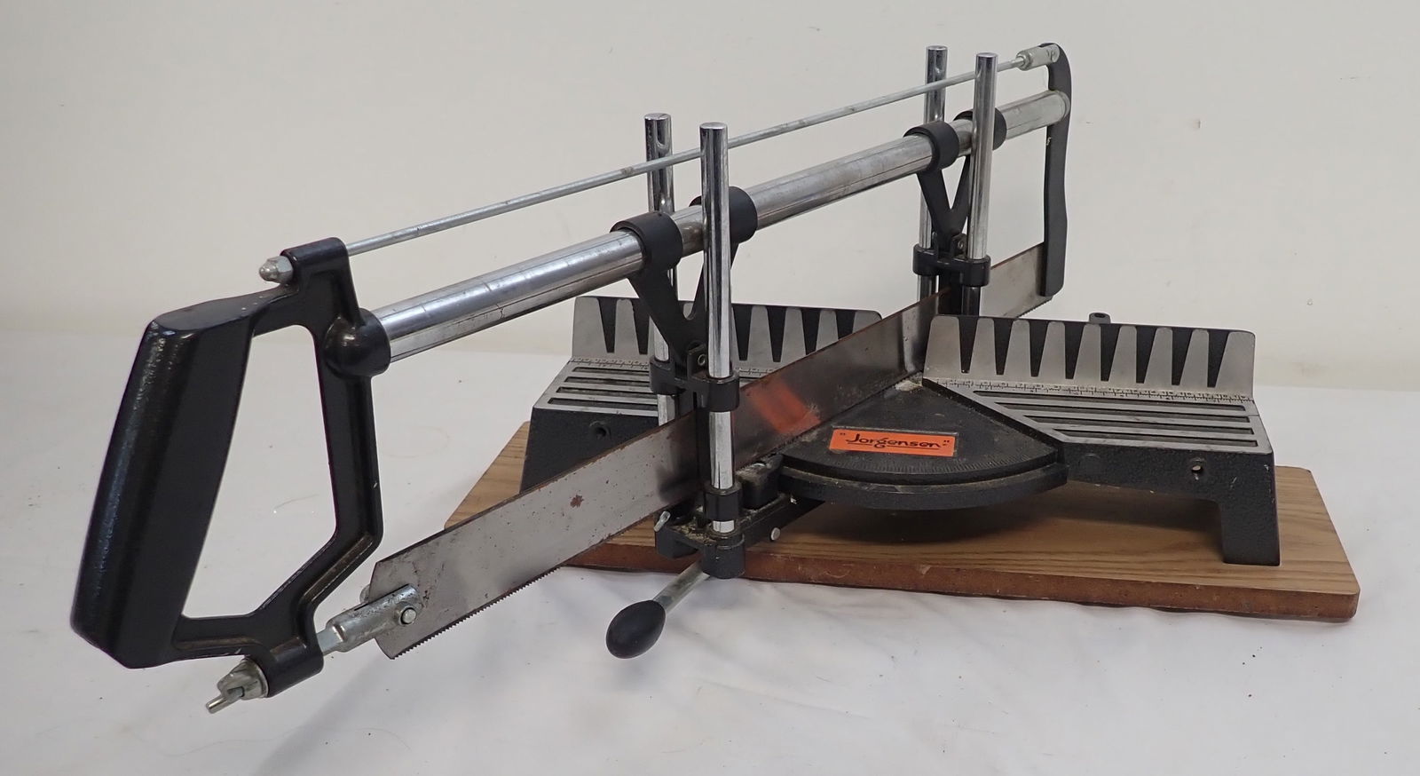 Jorgensen Miter Box & Saw (1 of 3)