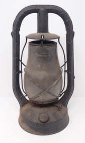 Dietz Monarch Tubular Barn Lantern
