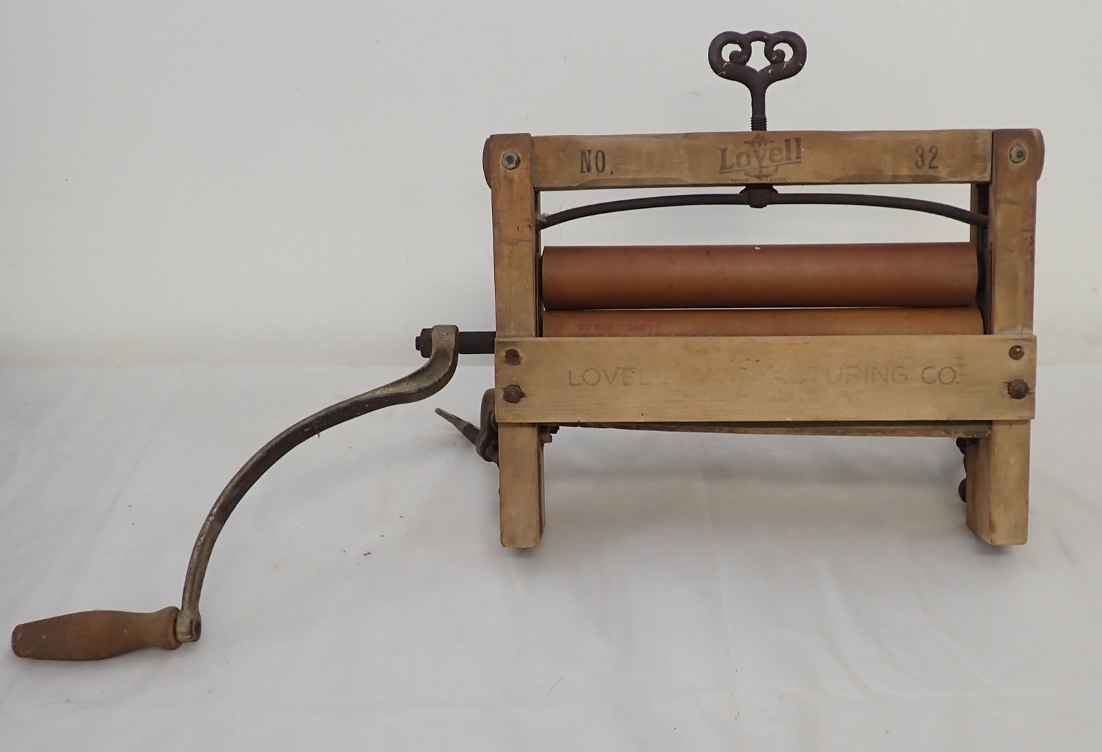 Lovell No. 32 Ringer: Shipping available ($20 handling charge, plus postage)