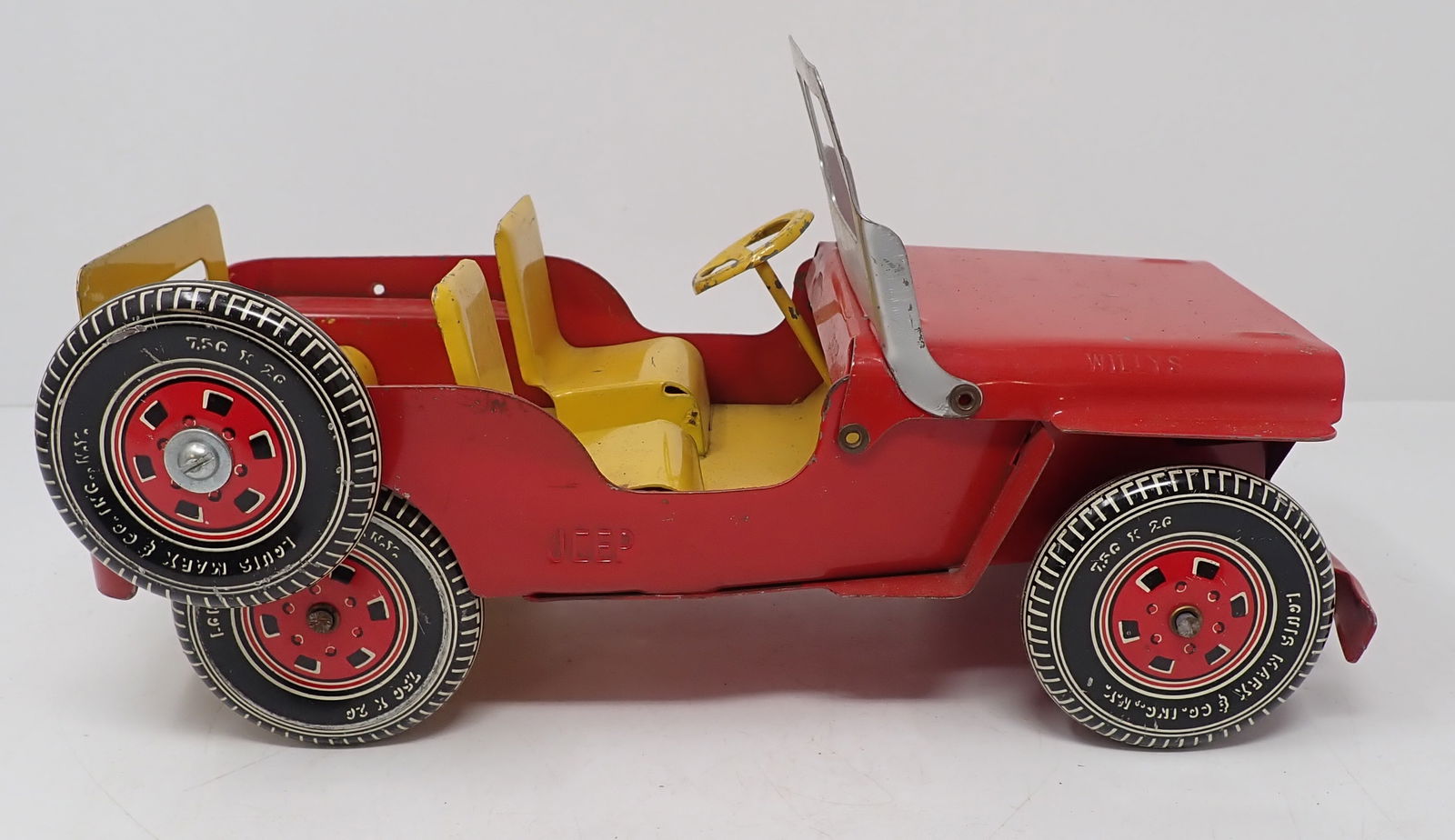 Louis Marx Willys Jeep (1 of 7)