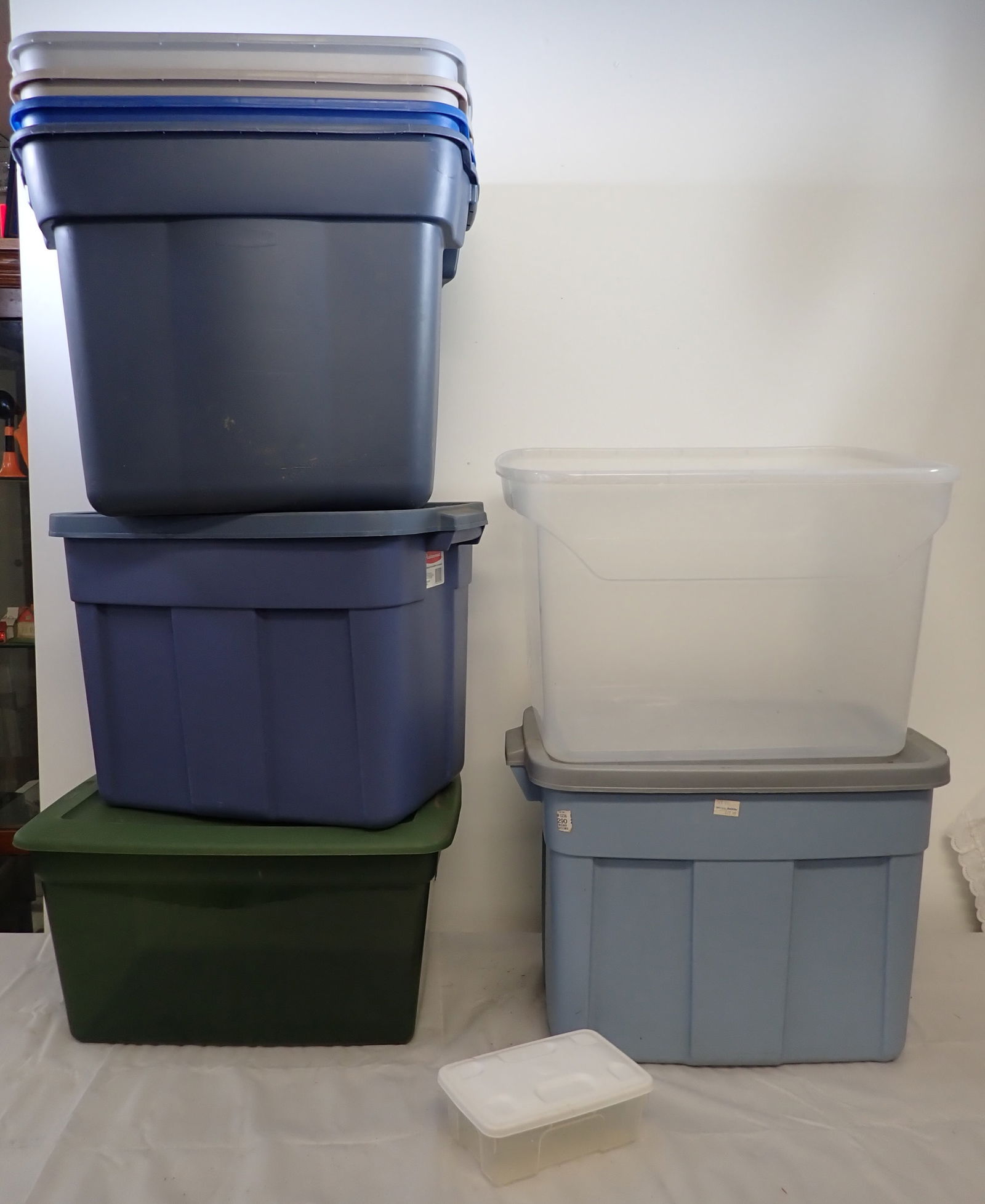 9 Plastic Totes (1 of 2)