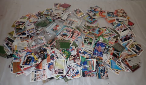 Mixed Lot of Baseball & Football Cards
