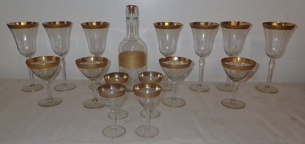 Stemware & Decanter w/ Gold Trim incl Tote