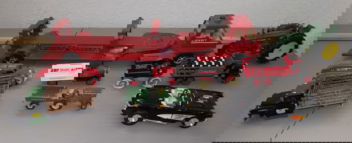 Ertl & Misc Cars & Trucks