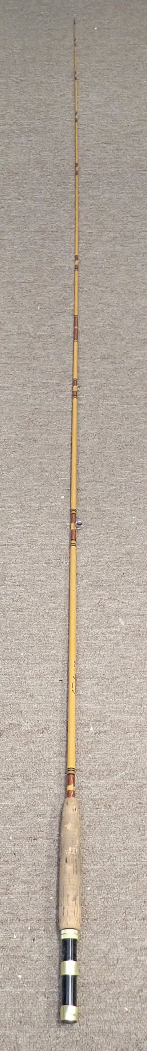 Lamiglas Fl 97 5S Fly Fishing Rod: Approx 8' long and is one piece. No in house shipping !