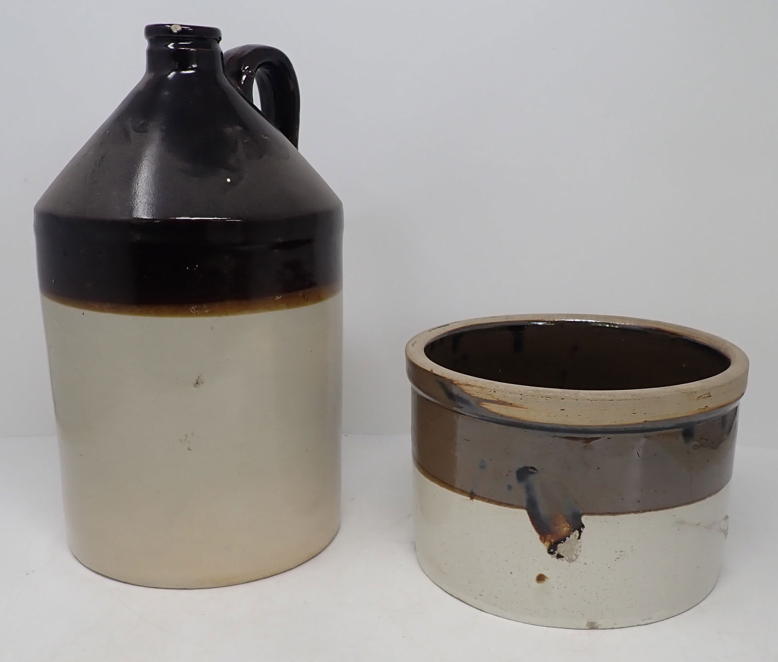 Stoneware Crock & Jug (1 of 4)