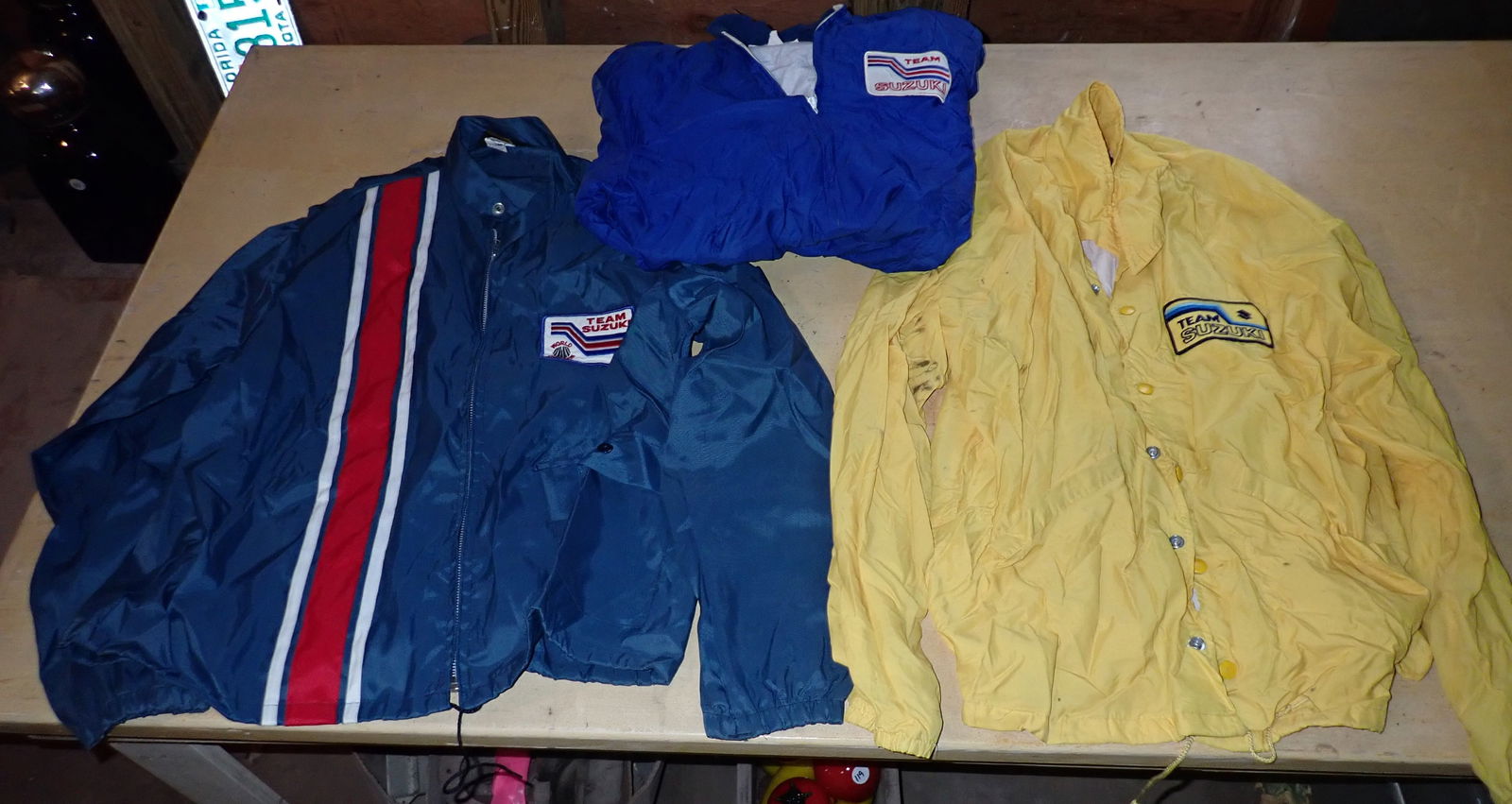 Vintage Team Suzuki Motorcyle Racing Jackets (1 of 14)