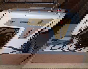 Singer BZB 60 8 Sewing Machine