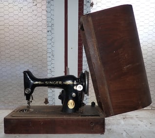 Singer Sewing Machine