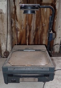 Dukane 4003 Overhead Projector