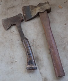 Axes / Hatchets