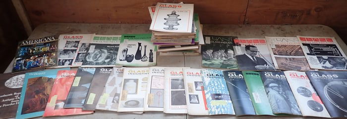 (76) 1960's Glass Industry Magazines