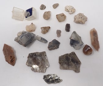 Biotite , Chert , Quartz , Calcite , & Misc