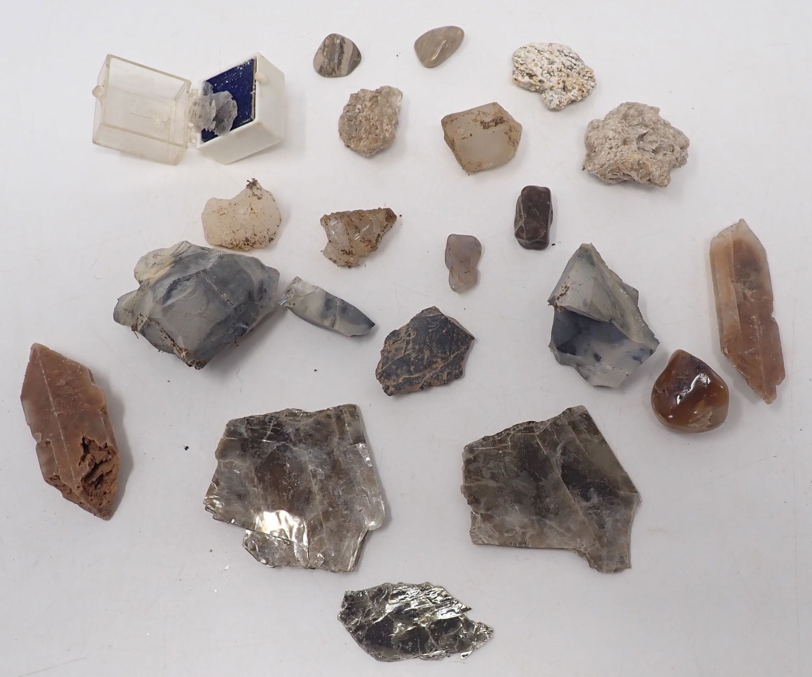 Biotite , Chert , Quartz , Calcite , & Misc (1 of 6)