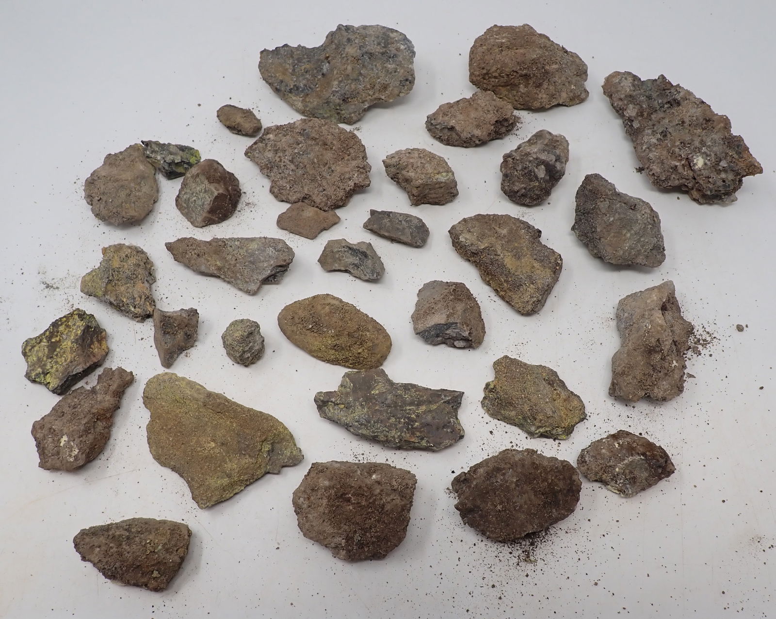 Basalt , Sandstone , Quartz , & Misc (1 of 5)