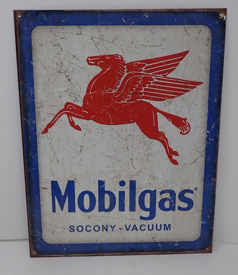 2016 Mobilgas Tin Sign (1 of 2)