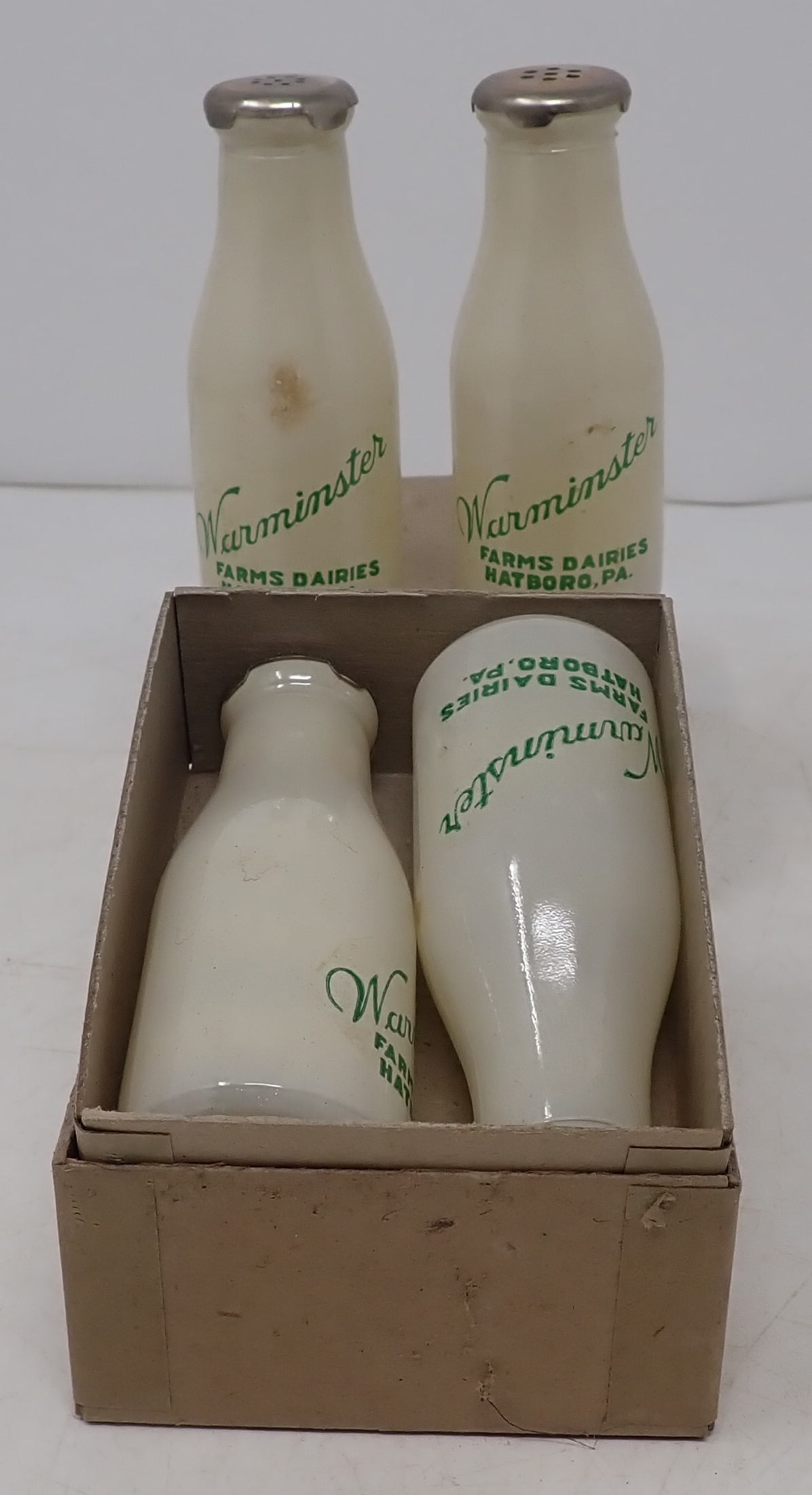 Warminster Farms Hatboro PA Milk Bottle Salt & Pepper Shakers: 2 Sets of Salt and Pepper shakers , New / Old Stock ! Approx 3 3/8" tall. Shipping available