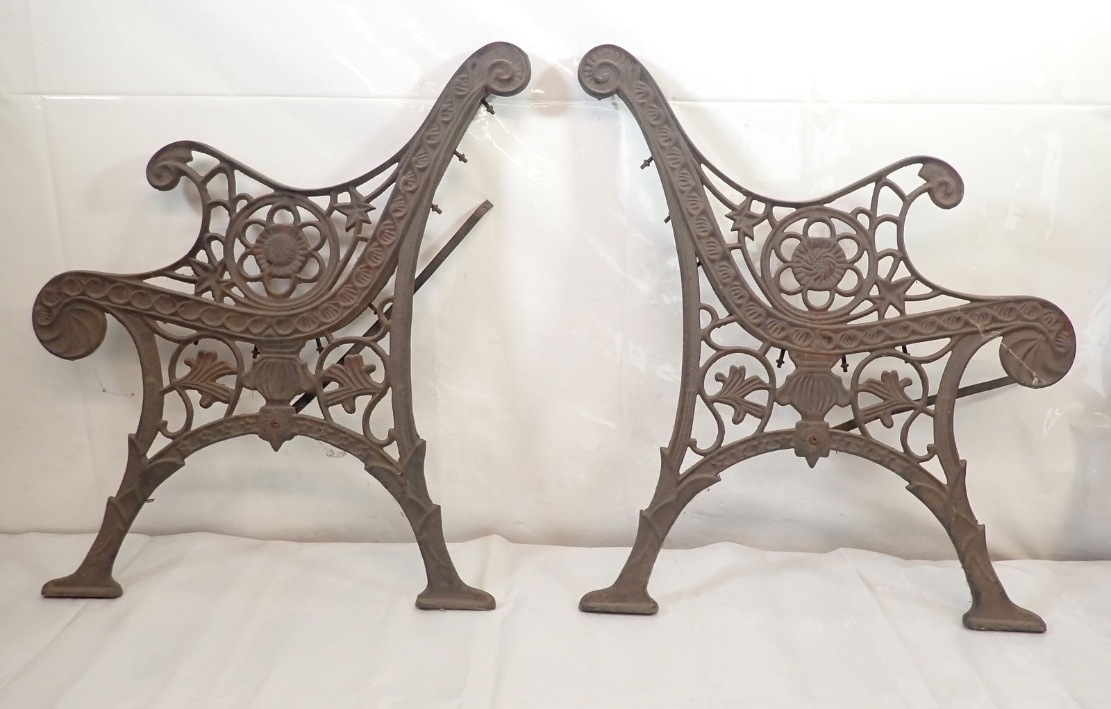 Ornate Cast Iron Bench Ends (1 of 3)