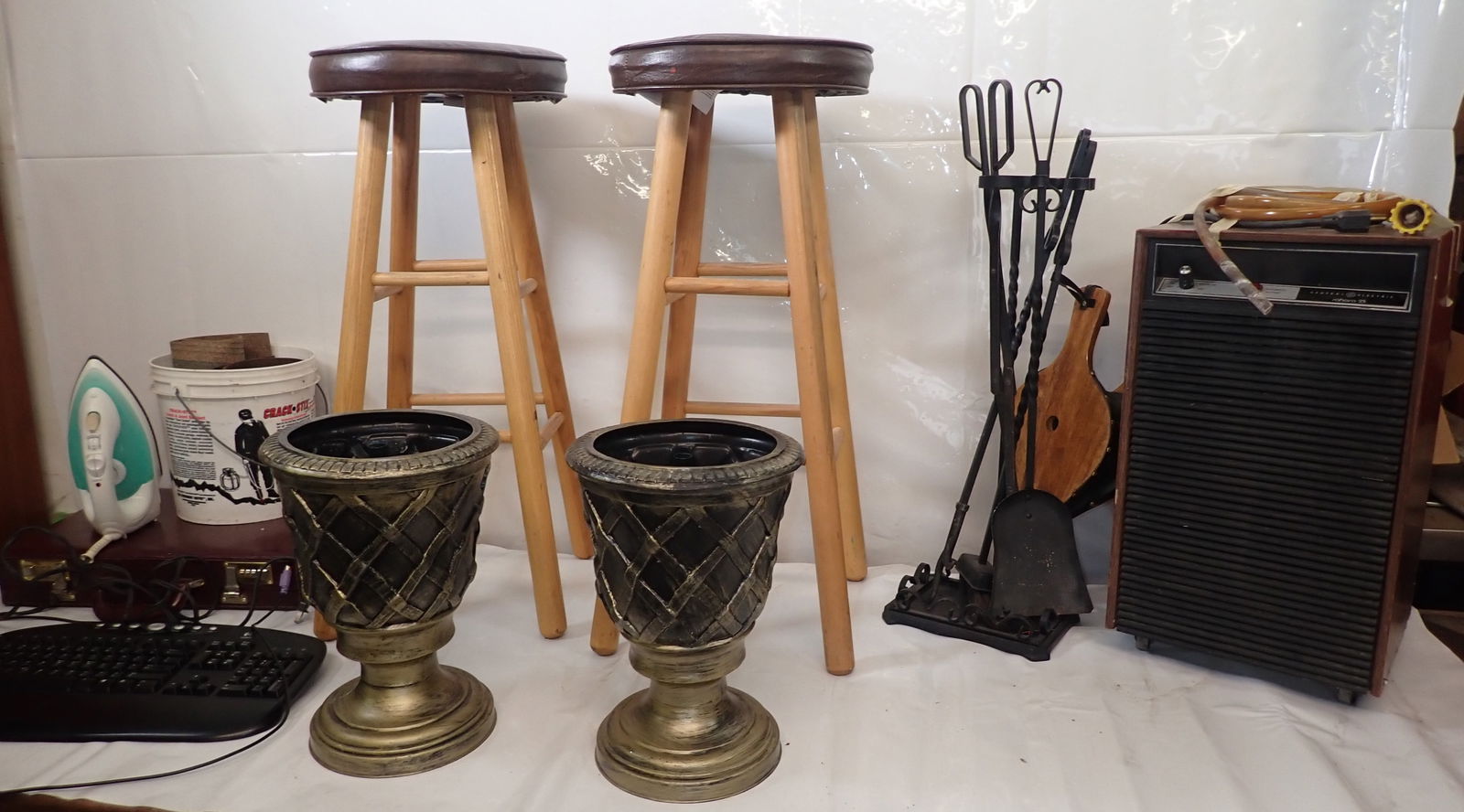 Lot of Misc (1 of 7)