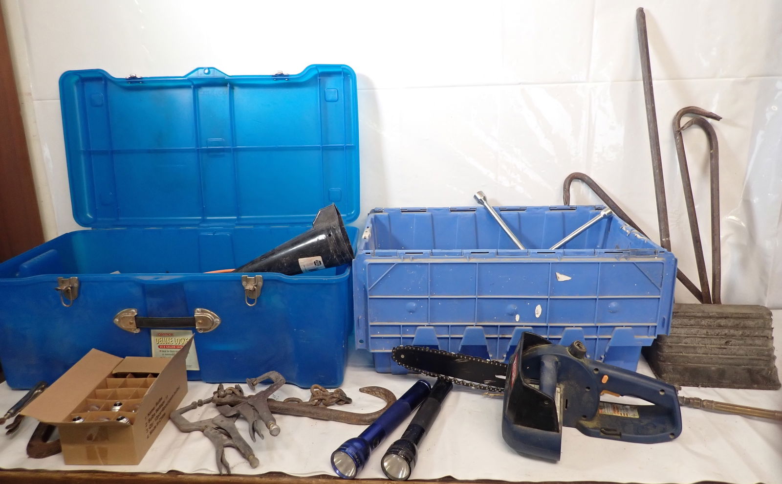 Pry Bars , Totes , Torch , Tools , & Misc (1 of 8)