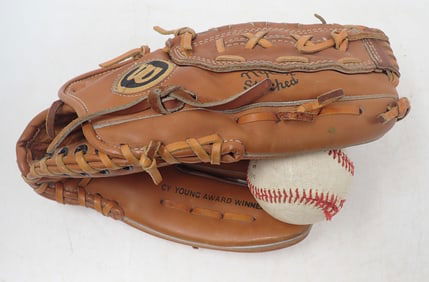Wilson Bruce Sutter A2245 Baseball Glove