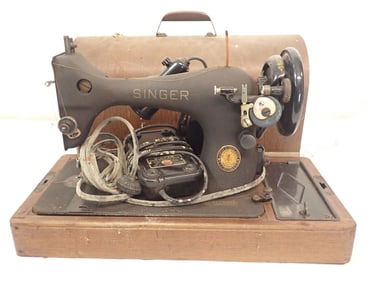 Singer Table Top Sewing Machine