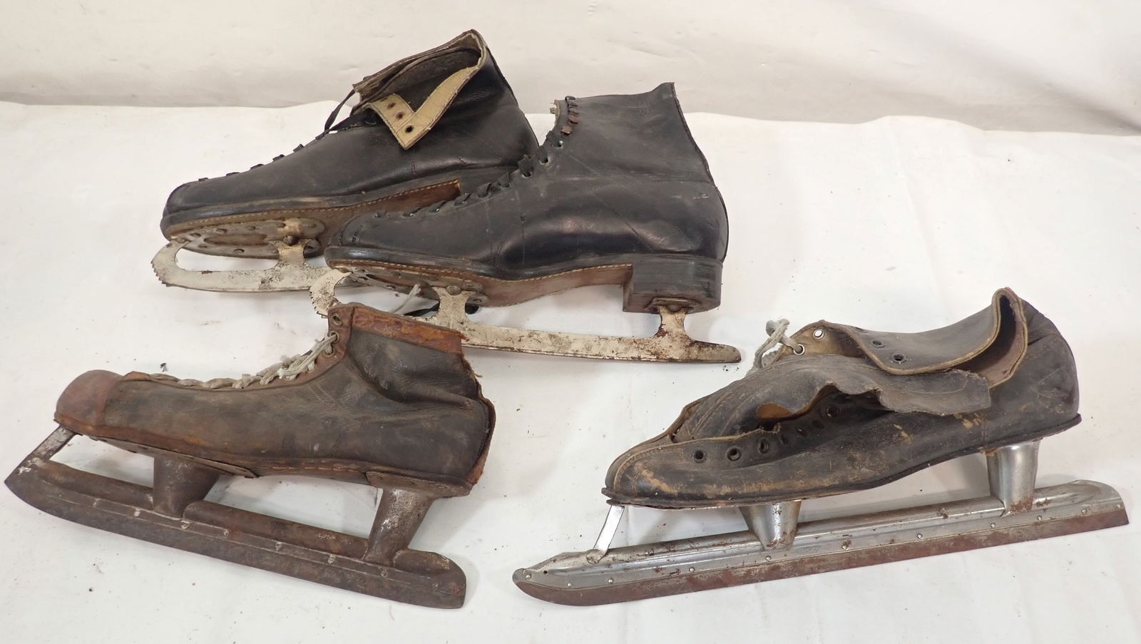 Misc Ice Skates incl Johnson's (1 of 10)