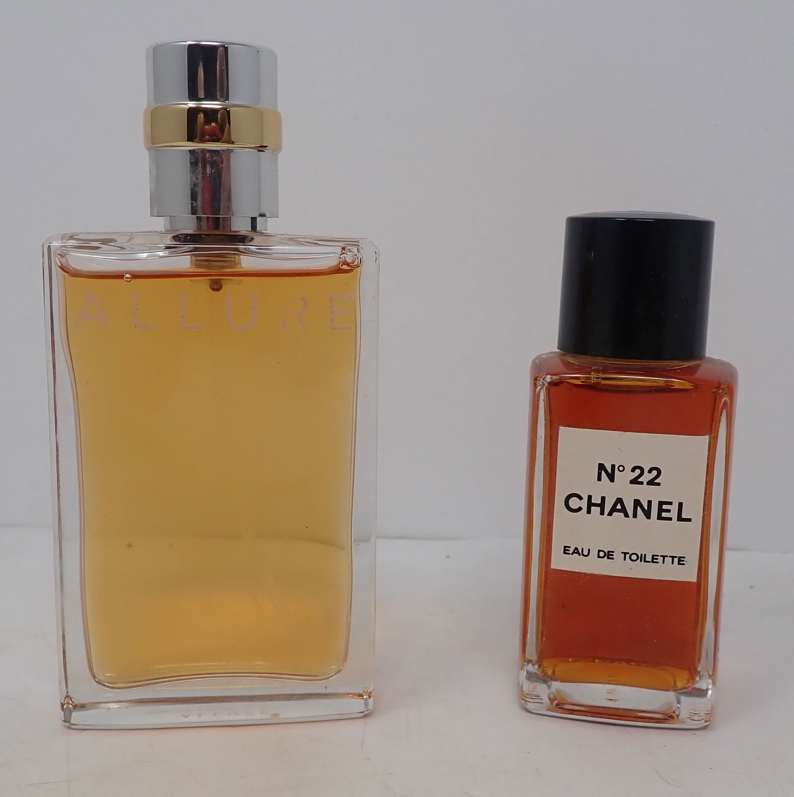 Chanel Allure & No. 22 Perfume (1 of 1)