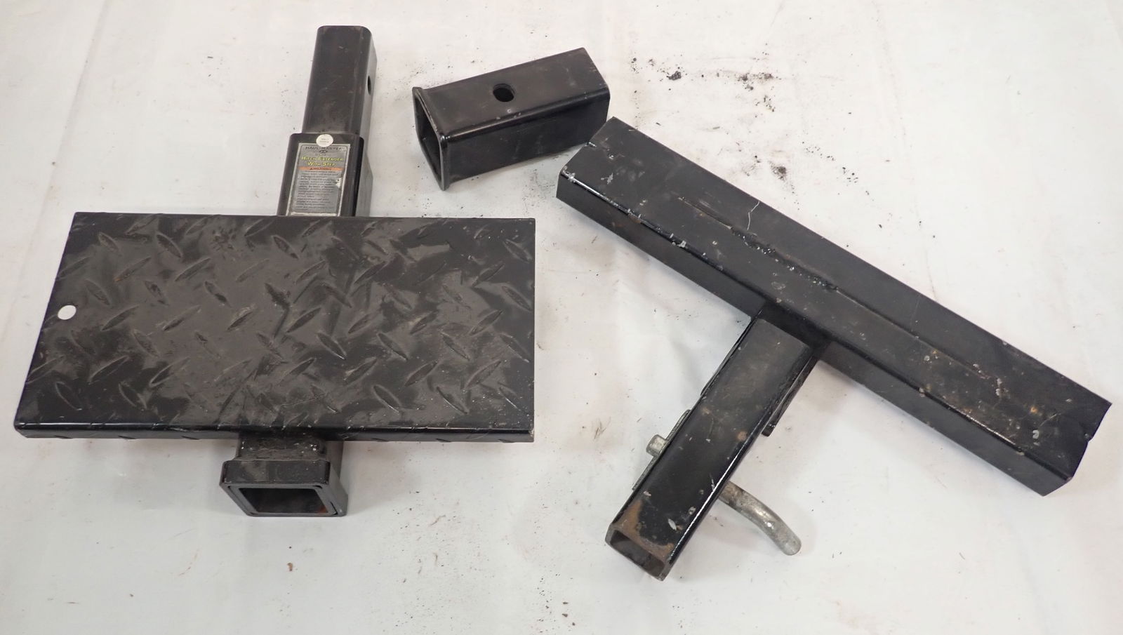 Hitch Step & Haul Master Hitch Extender (1 of 2)