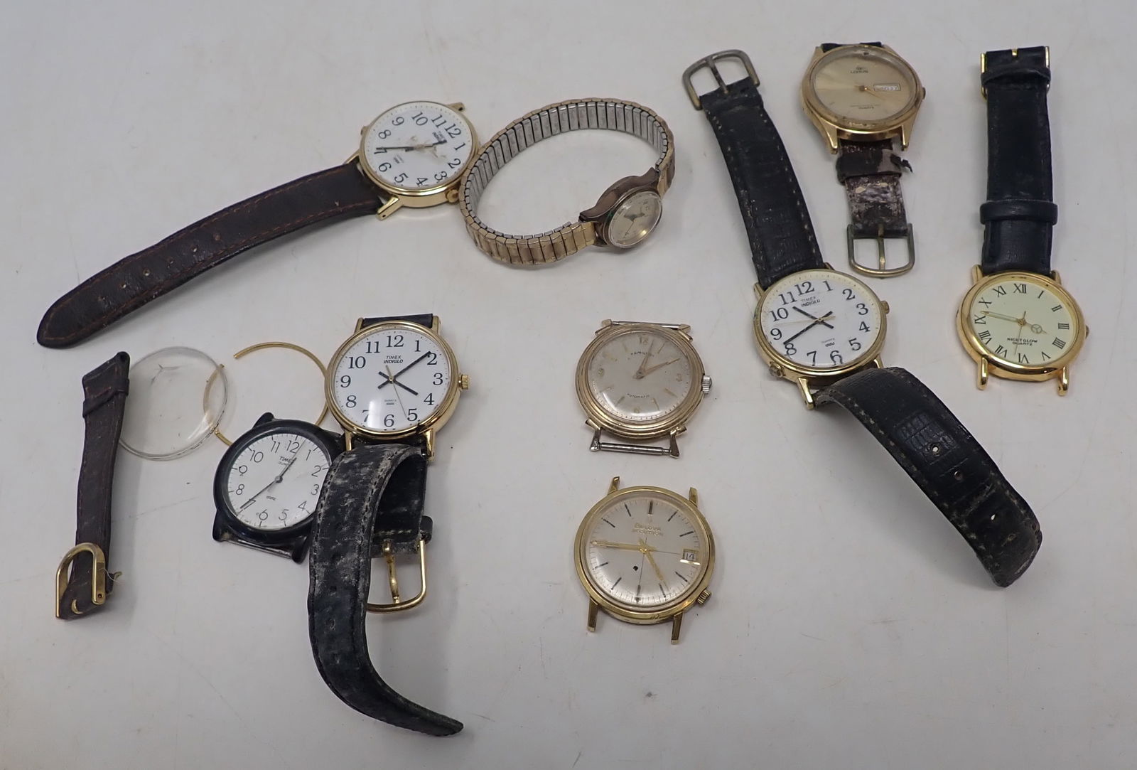 Bulova Accutron & Misc Wristwatches (1 of 5)