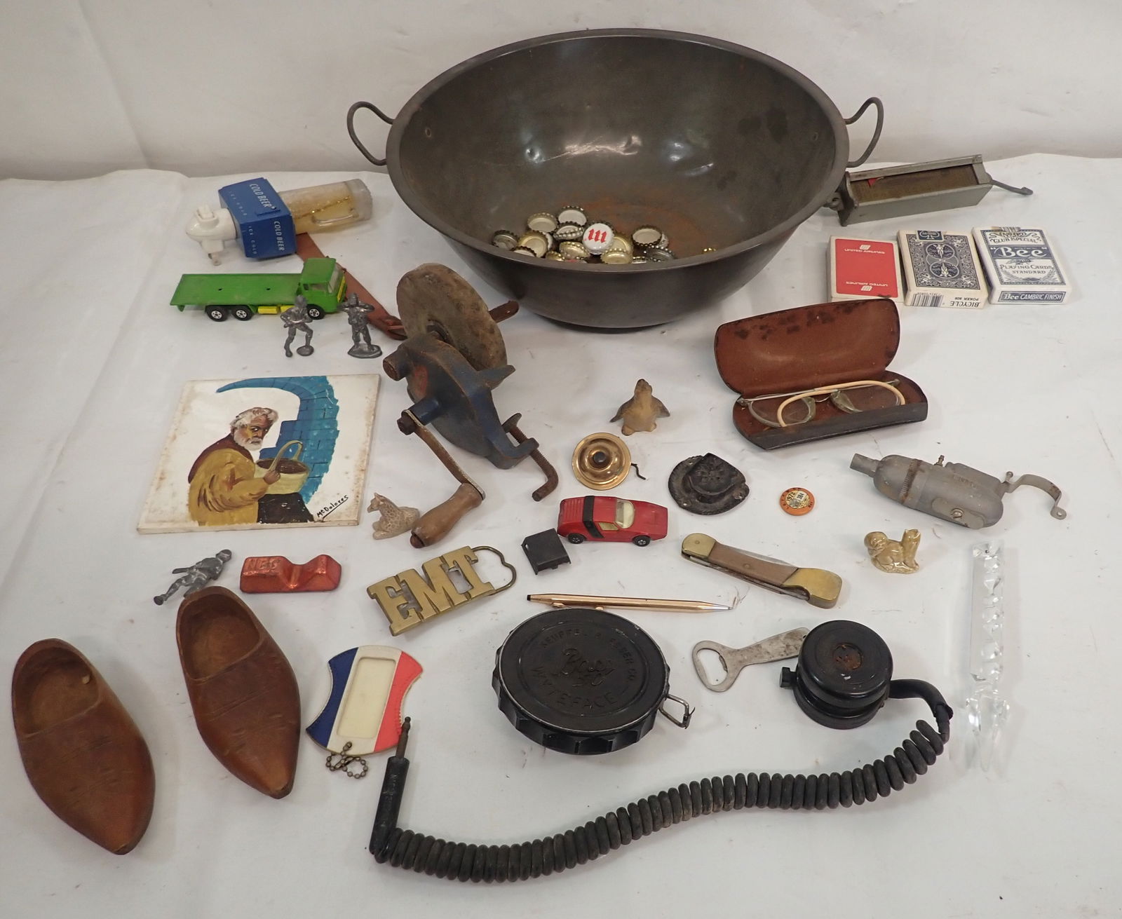 Scale , McDolores Painted Tile , & Misc (1 of 9)