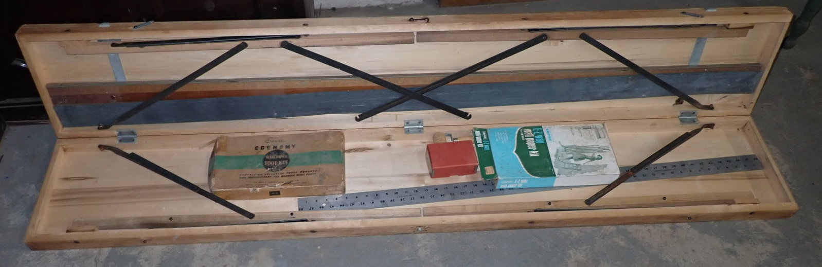 Wallpaper Kit: No in house shipping !