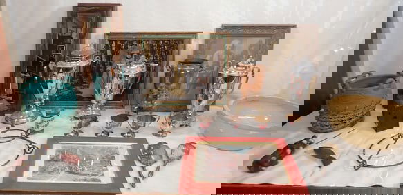 Prints , Perculators , Mirror & Misc