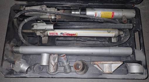 Stinger Collision Repair Set Model 1515A