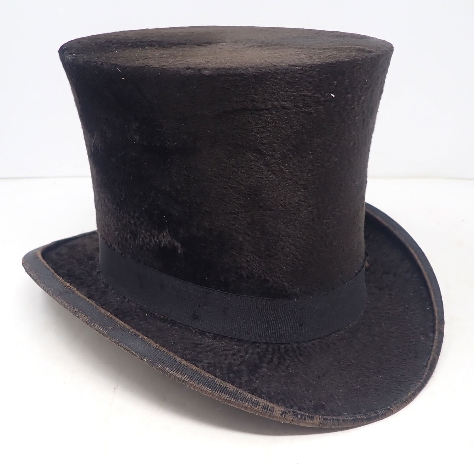 Knox Top Hat: Shipping available
