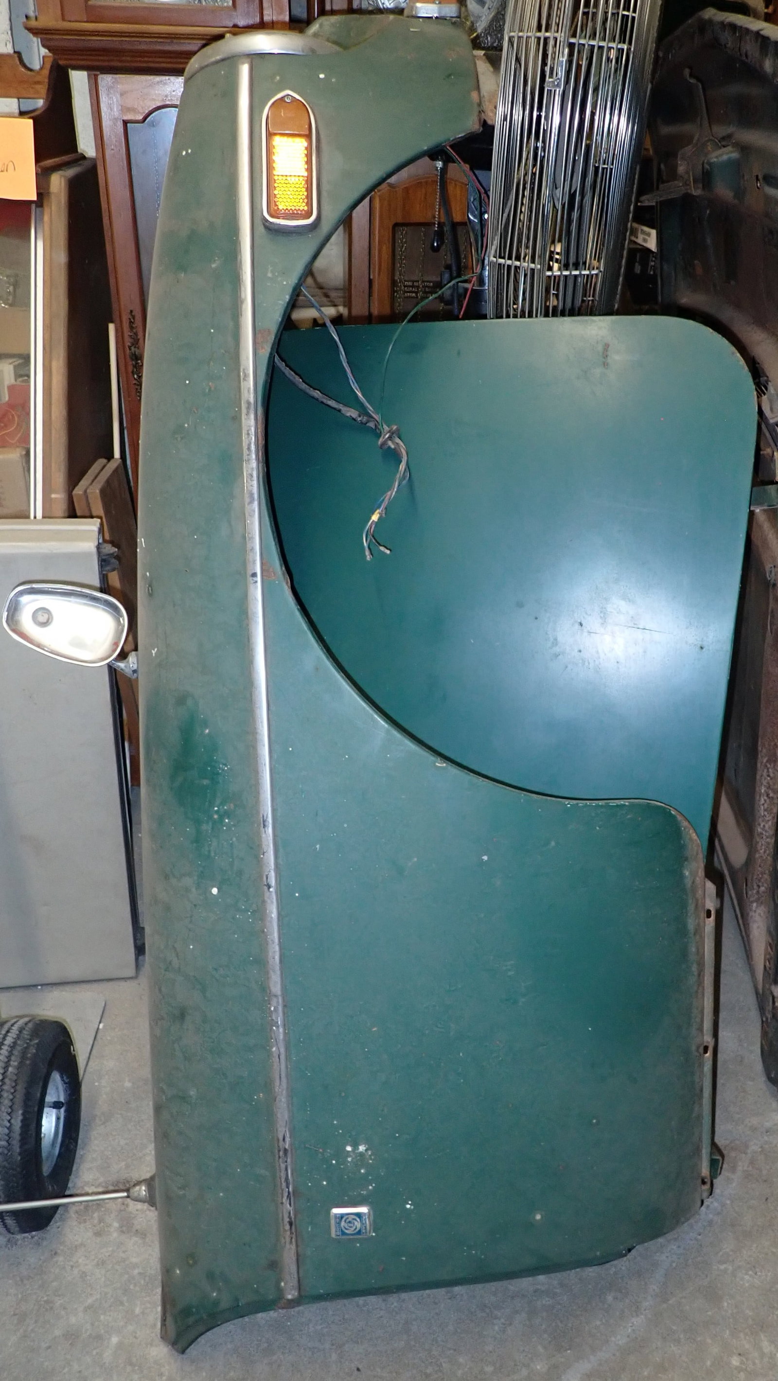 MG Fender & Trunk Lid: NO in house shipping !