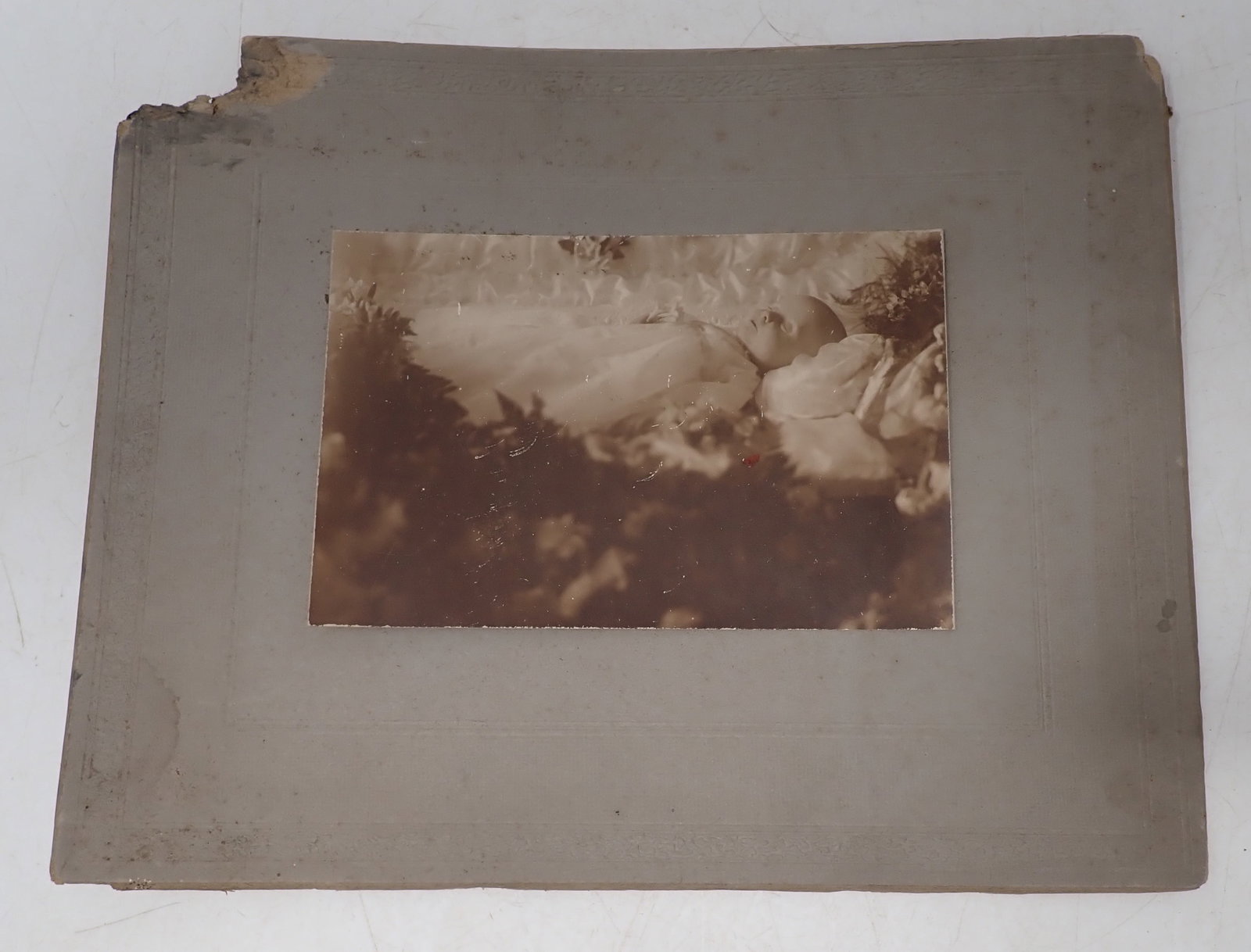 Post Mortem Baby Photo (1 of 1)