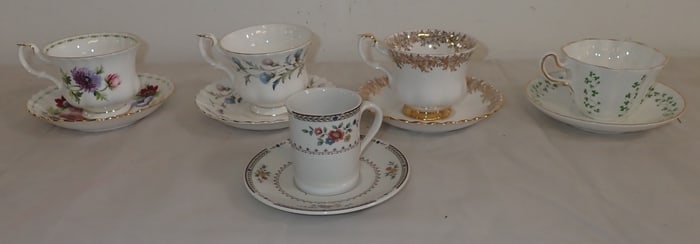 Kingwood , Royal Albert , & Misc Cups / Saucers