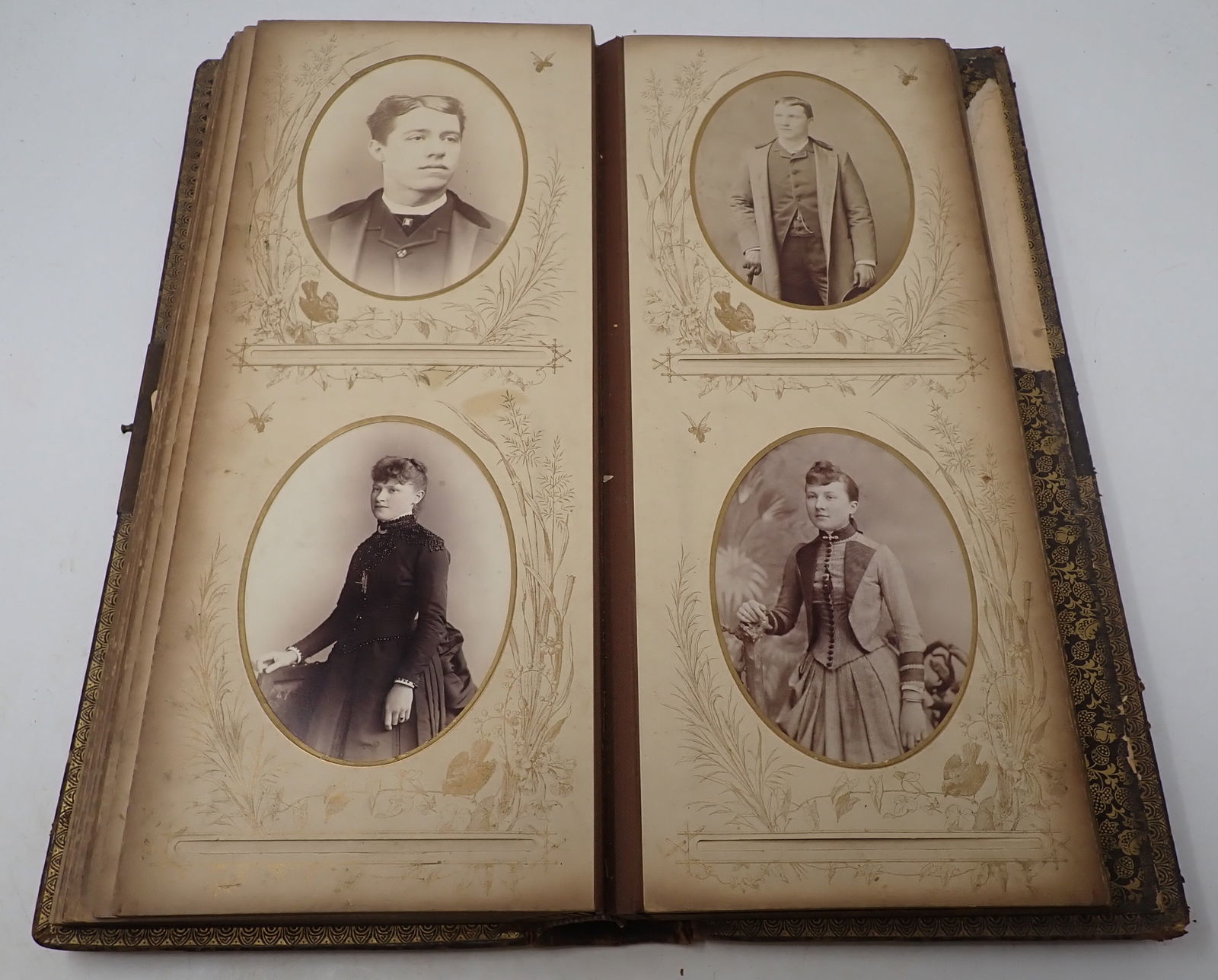Photo Album w/ Tintypes & Cabinet Photos (1 of 20)